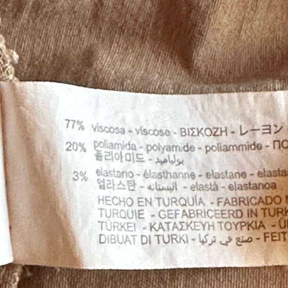 Zara Shirt With twist and Cut Out Detail, size Medium. Taupe 2143/259 Retail:$50 - Picture 8 of 8